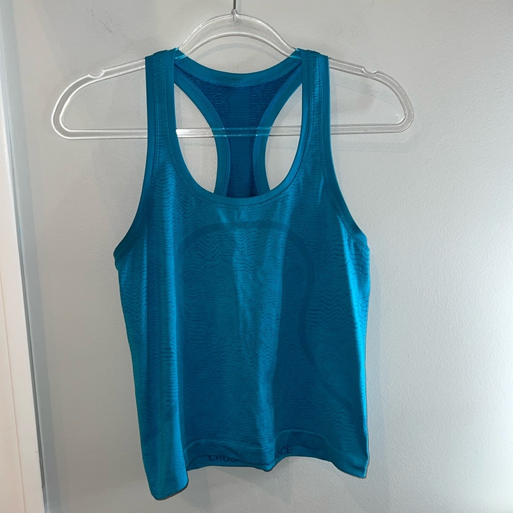 Lululemon aqua swiftly tank